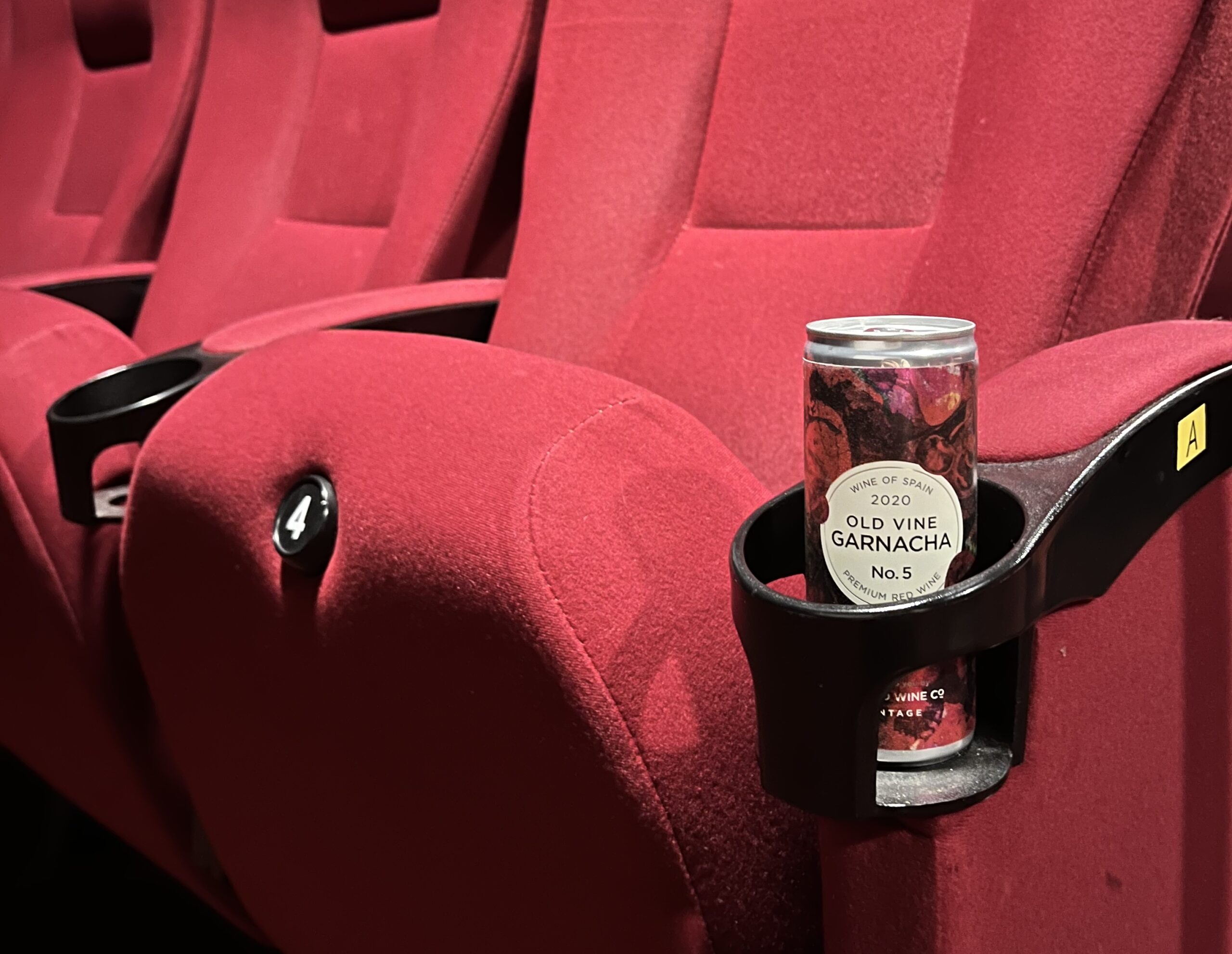 Old Vine Garnacha red wine can fits perfectly into the cinema seats